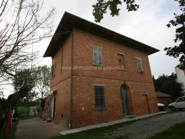 Casale in vendita a Montepulciano