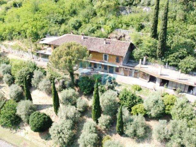 Casale in vendita a Nave via Trento, 113