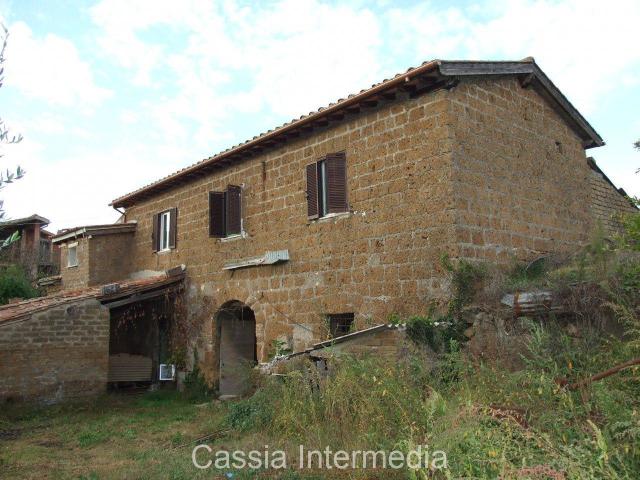 Casale in vendita a Nepi