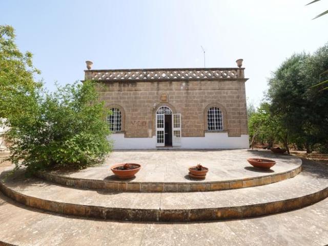 Casale in vendita a Ostuni