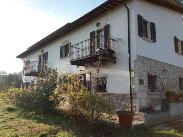 Casale in vendita a Ascoli Piceno
