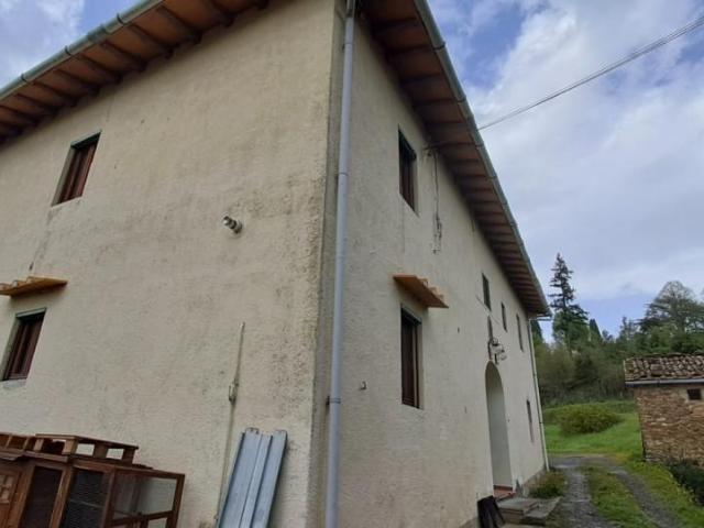 CASALE in VENDITA a BARBERINO DI MUGELLO BARBERINO DI MUGELLO di 4 vani