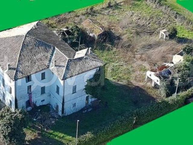 Casale in vendita a Baricella via Savena Vecchia