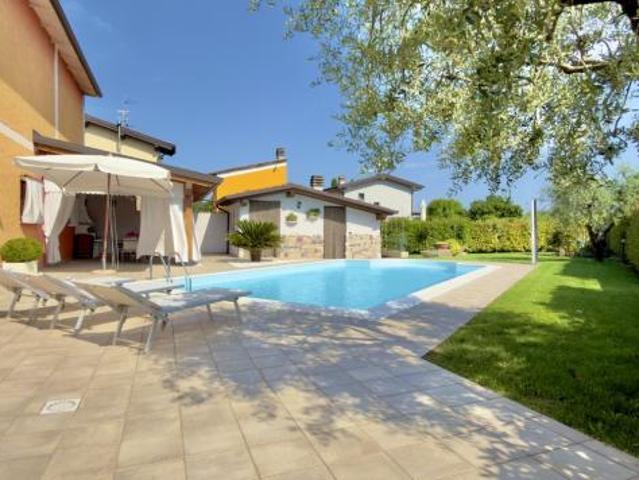 Casale in vendita a Bedizzole