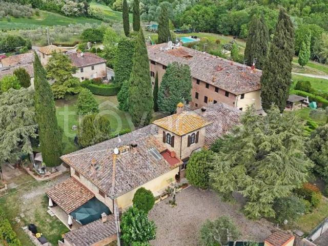Casale in vendita a Berardenga, Castelnuovo Berardenga