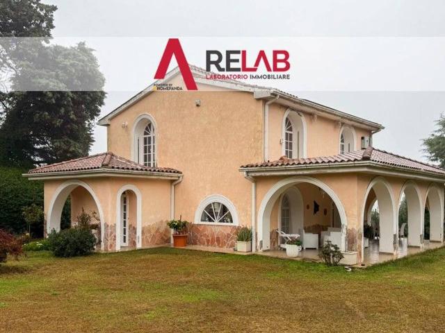 Casale in vendita a Bracciano