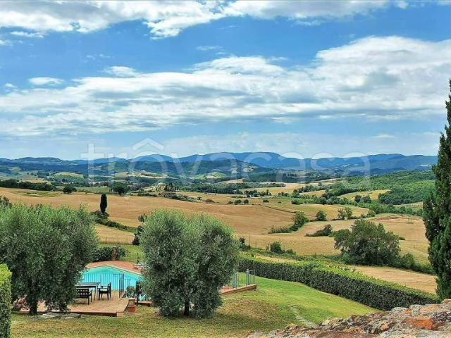 Casale in vendita a Casole d'Elsa