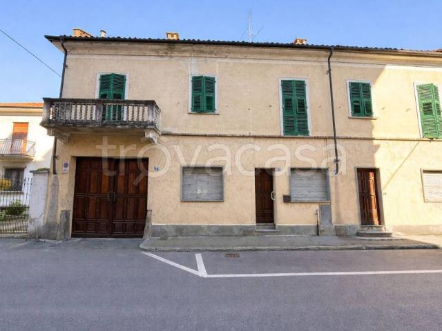 Casale in vendita a Castagnole Piemonte via Roma, 12