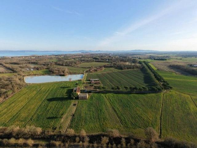 Casale in vendita a Castiglione Del Lago