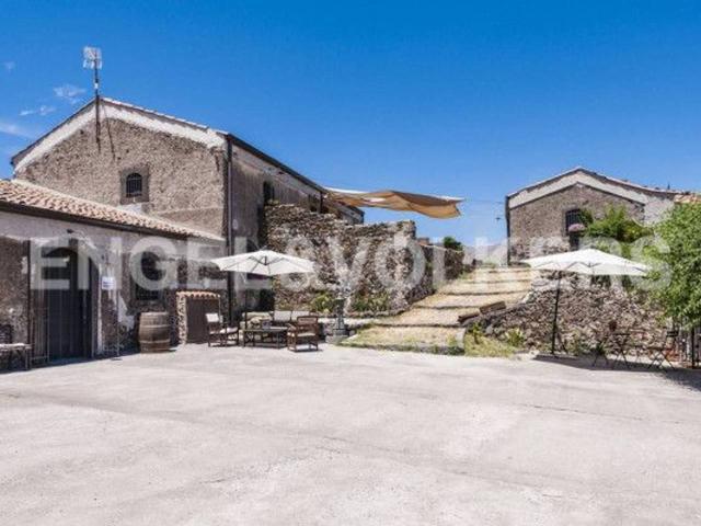 Casale in vendita a Castiglione Di Sicilia