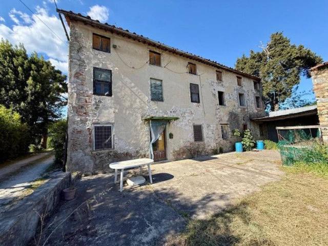 Casale in vendita a Capannori