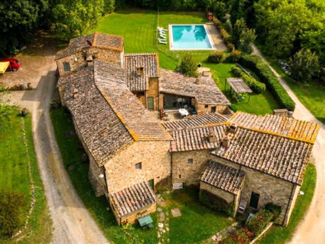 Casale in vendita a Colle di Val d'Elsa 860 mq Rif: 1409015