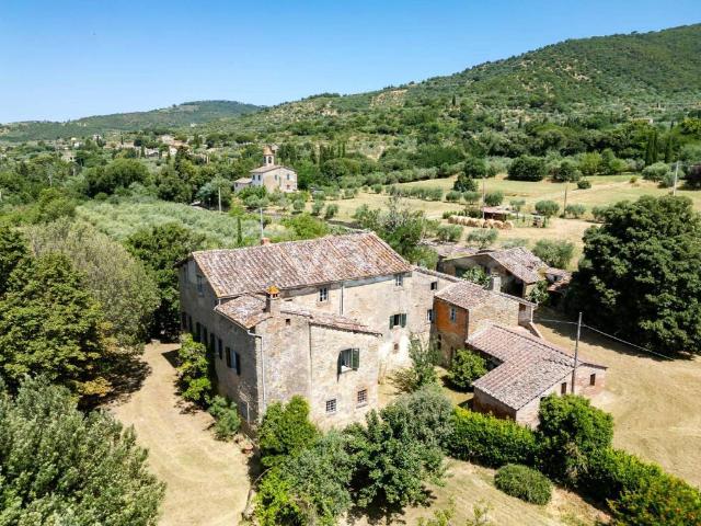 Casale in vendita a Cortona