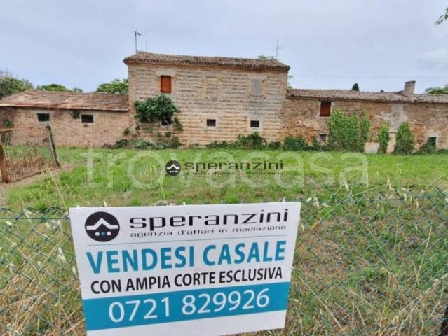 Casale in vendita a Fano via enrico Mattei, Baia Metauro