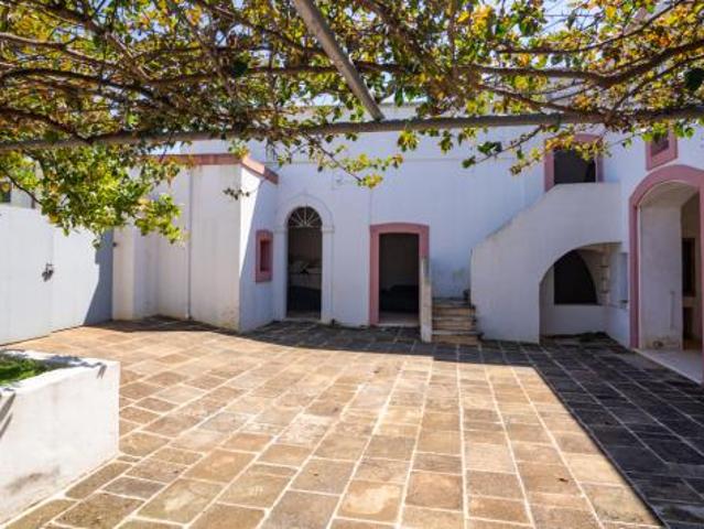 Casale in vendita a Fasano