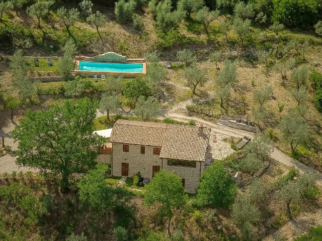 Casale in vendita a Ferentillo