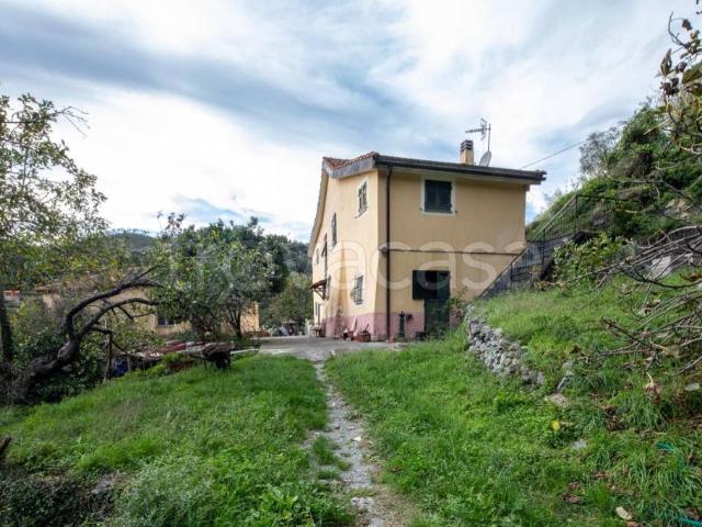 Casale in vendita a Genova via Carpenara, Acquasanta San Carlo
