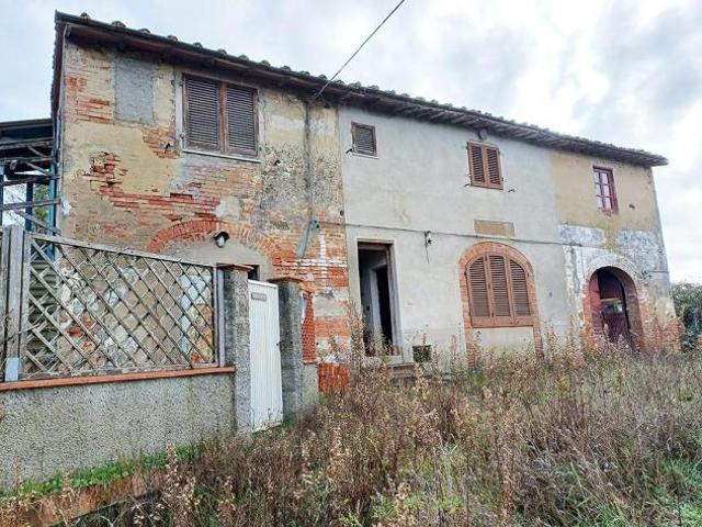 Casale in vendita a Palaia 300 mq Rif: 1363635