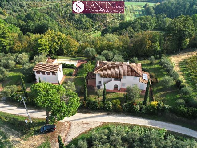 CASALE in VENDITA a PALAIA palaia di 10 vani