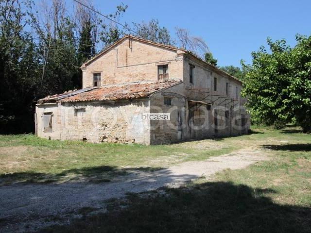 Casale in vendita a Pesaro strada dell'Altarello, Cattabrighe Vismara