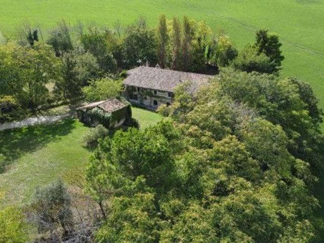 Casale in vendita a Pergola