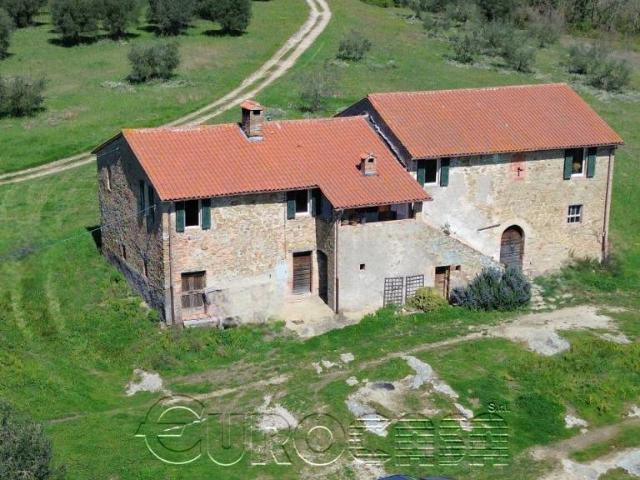 Casale in vendita a Perugia strada di Corgnano, Mugnano