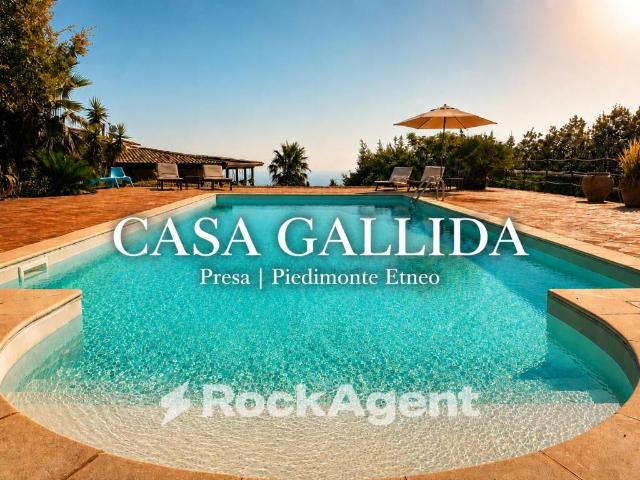 Casale in vendita a Piedimonte Etneo via Millicucco