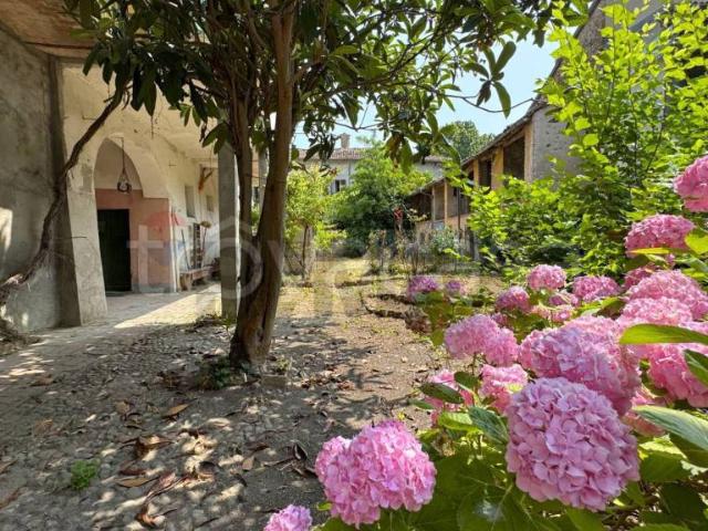 Casale in vendita a Rivanazzano Terme