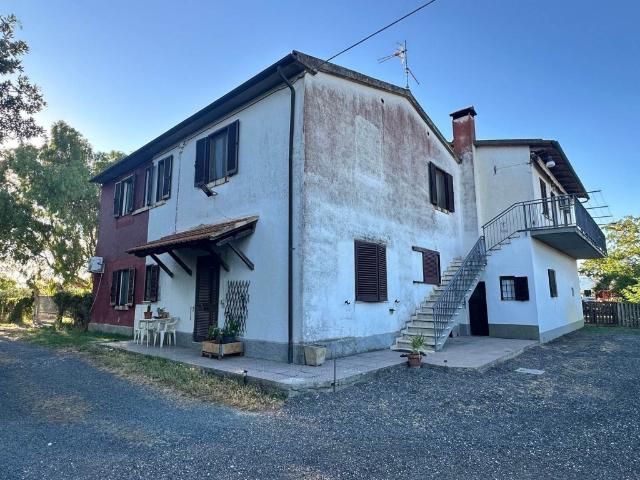 Casale in vendita a Roccastrada, Sticciano Scalo