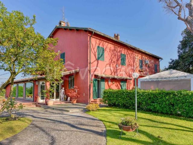 Casale in vendita a Roma, Fioranello