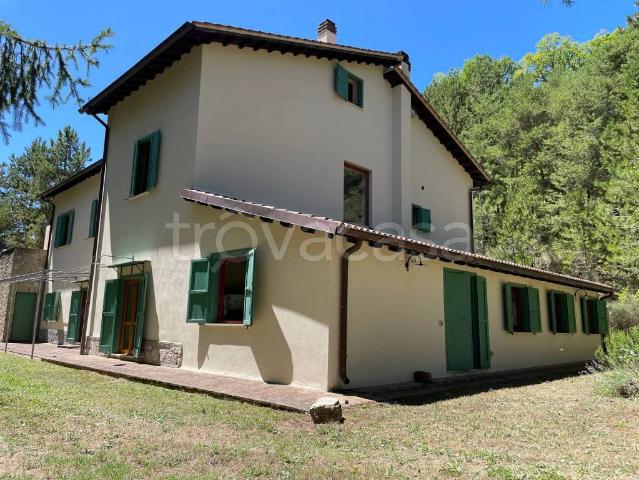 Casale in vendita a Saccovescio, Preci