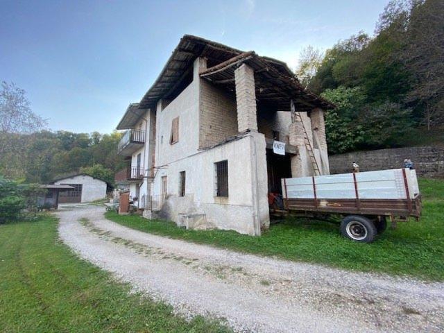 CASALE in VENDITA a SABBIO CHIESE di 3 vani