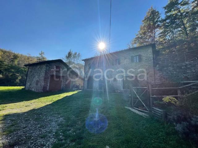 Casale in vendita a San Benedetto Val di Sambro