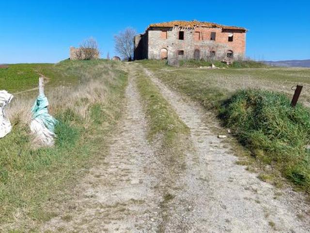 Casale in vendita a San Quirico D'Orcia