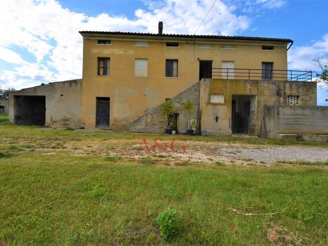 Casale in vendita a Sant'Elpidio a Mare, Periferia