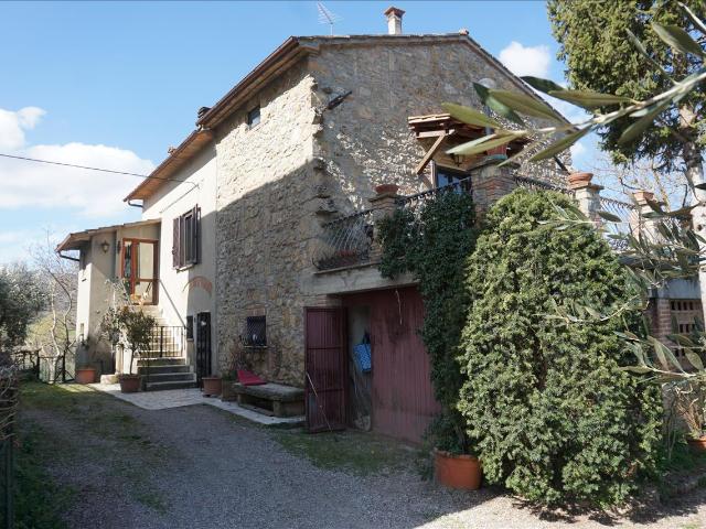 CASALE in VENDITA a SARTEANO di 7 vani