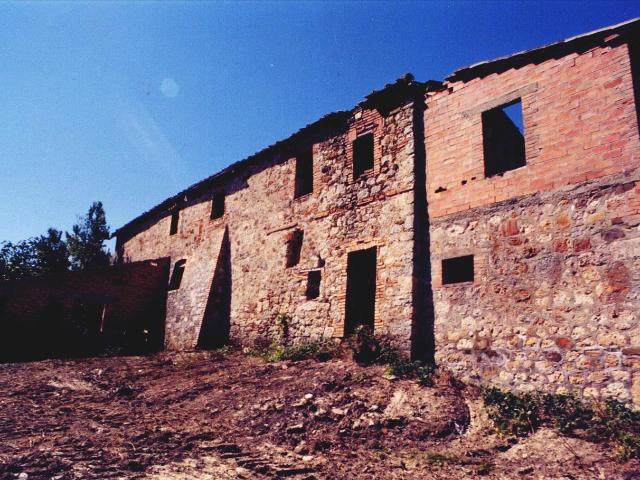 CASALE in VENDITA a SARTEANO di 9 vani
