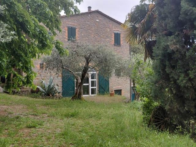 Casale in vendita a Scansano