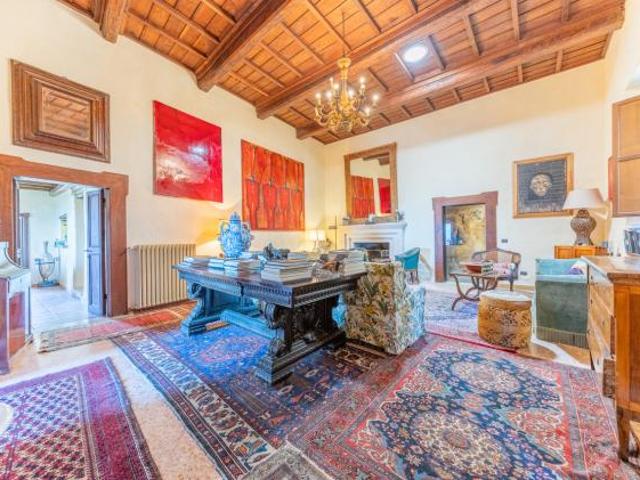 Casale in vendita a Serrone