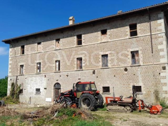 Casale in vendita a Tavoleto via Fratelli Rosselli, 6