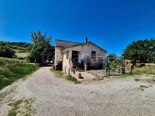 Casale in vendita a Todi