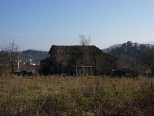 Casale in vendita a Venarotta