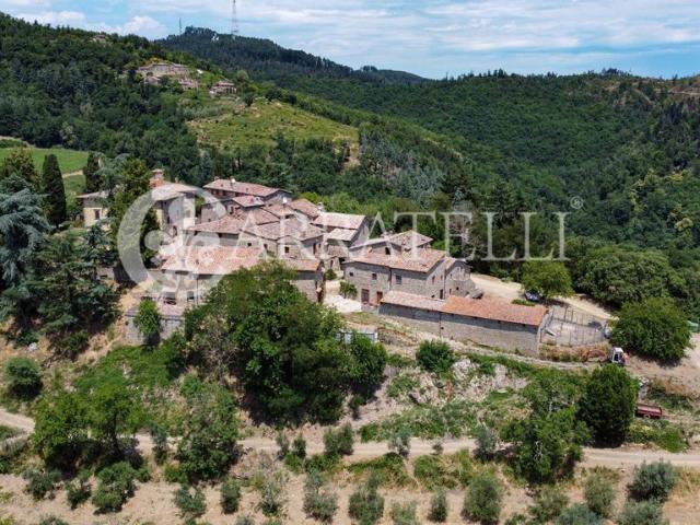 Casale in vendita Gaiole in Chianti, Toscana