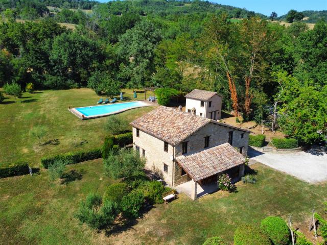 Casale Il Vigneto 250m² Gualdo