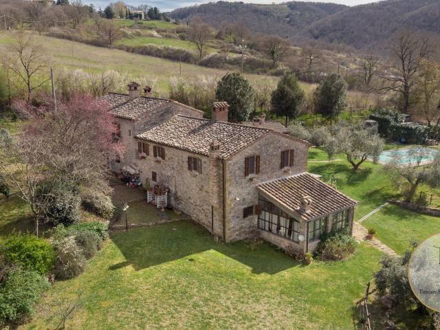 Casale La Luna · Pas193 m² Passignano sul Trasimeno