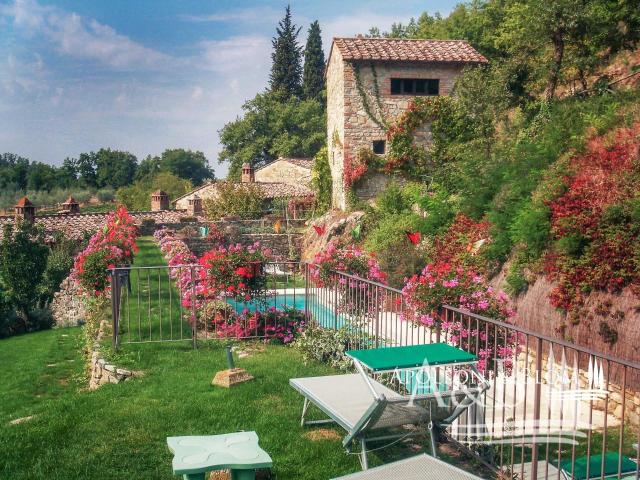 Casale L'incanto Nel Chianti, Castellina In Chianti, Siena. 600m² Castellina in Chianti