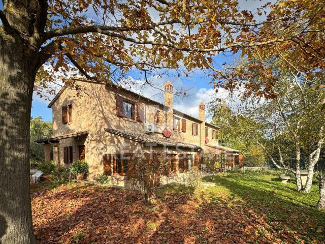 Casale Sillene 575m² Chianciano Terme