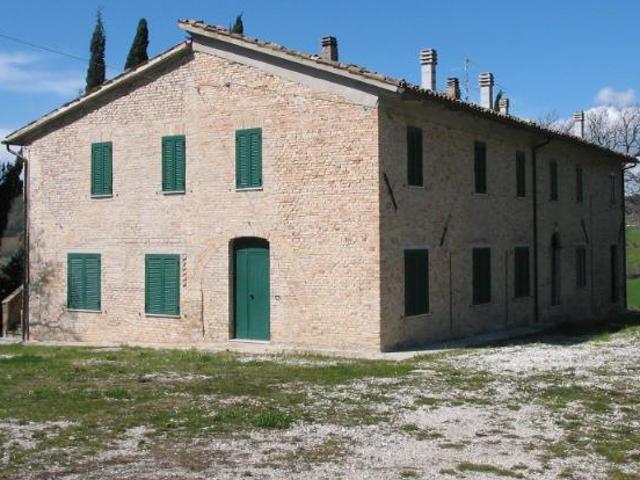 Casale Rustico Nel Parco Delle Cesane Urbino Pu 500m² Urbino