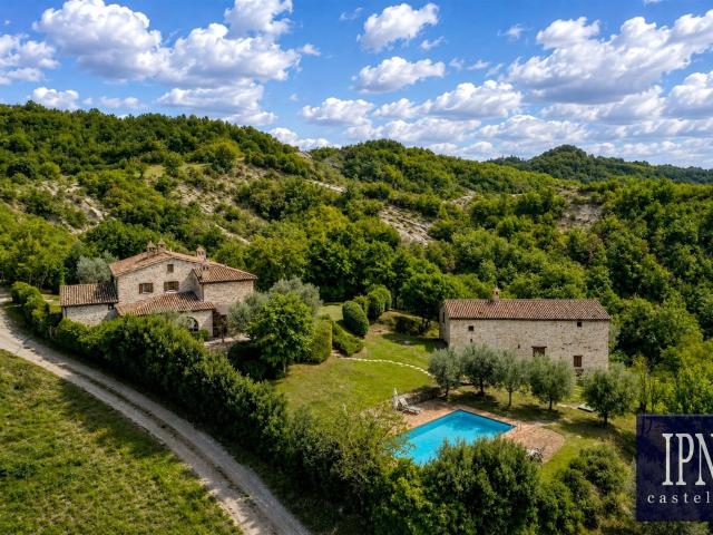 Casale Val di Monte 306m² Pietralunga