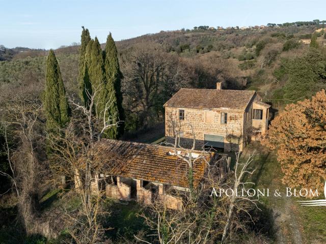 Casali e capanne da ristrutturare Città della Pieve 890m² Città della Pieve